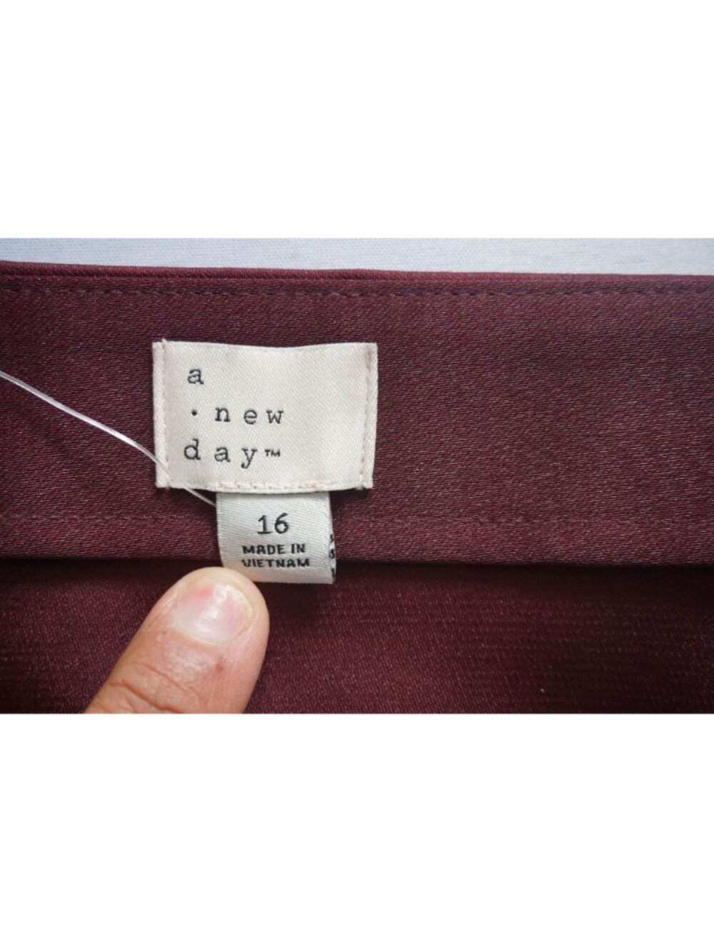 a New Day Women's Burgundy Mini Satin Party Skirt - Size 16, NWT - Picture 7 of 10